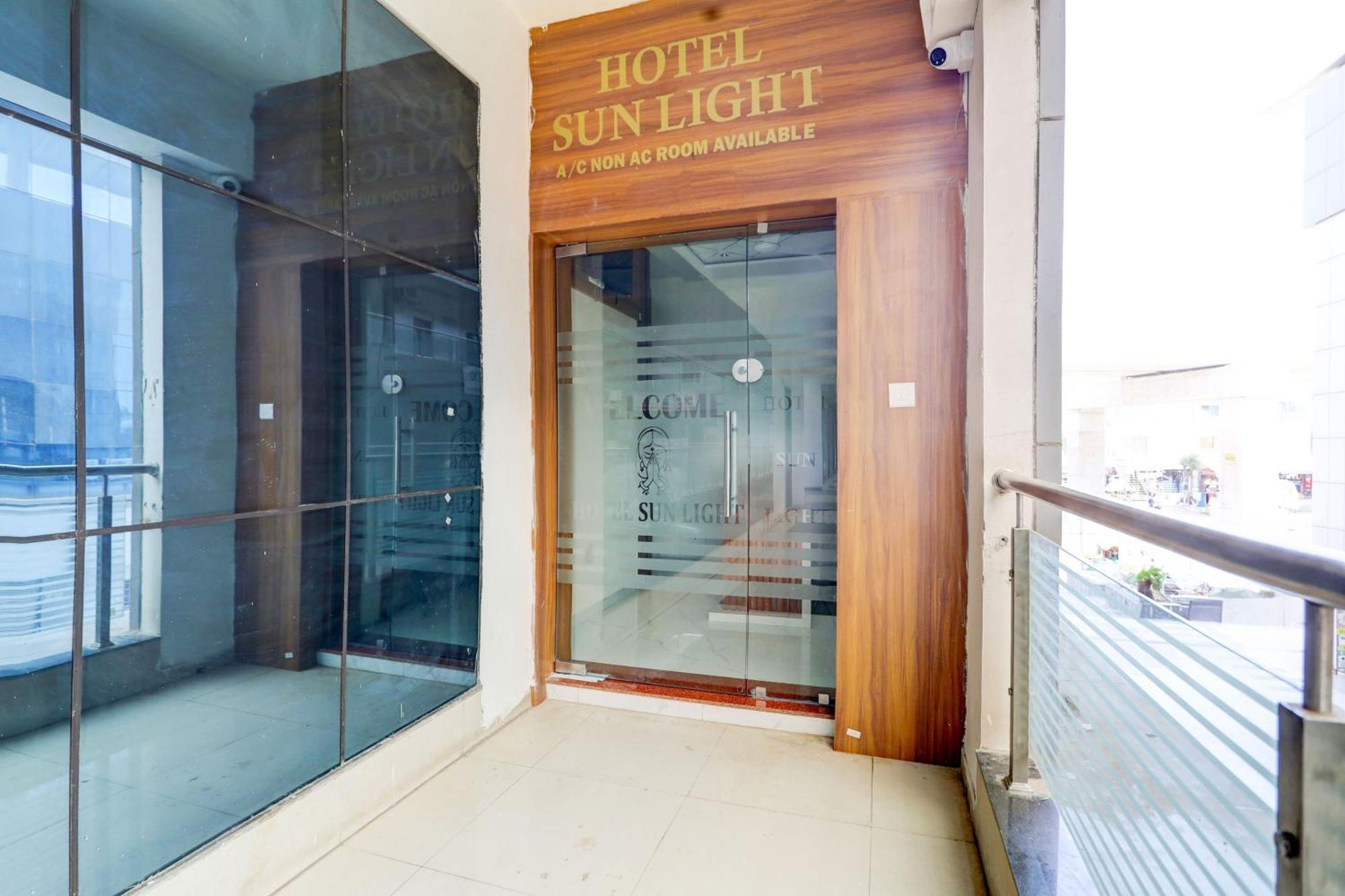 Hotel O Sun Light อาเมดาบัด ภายนอก รูปภาพ