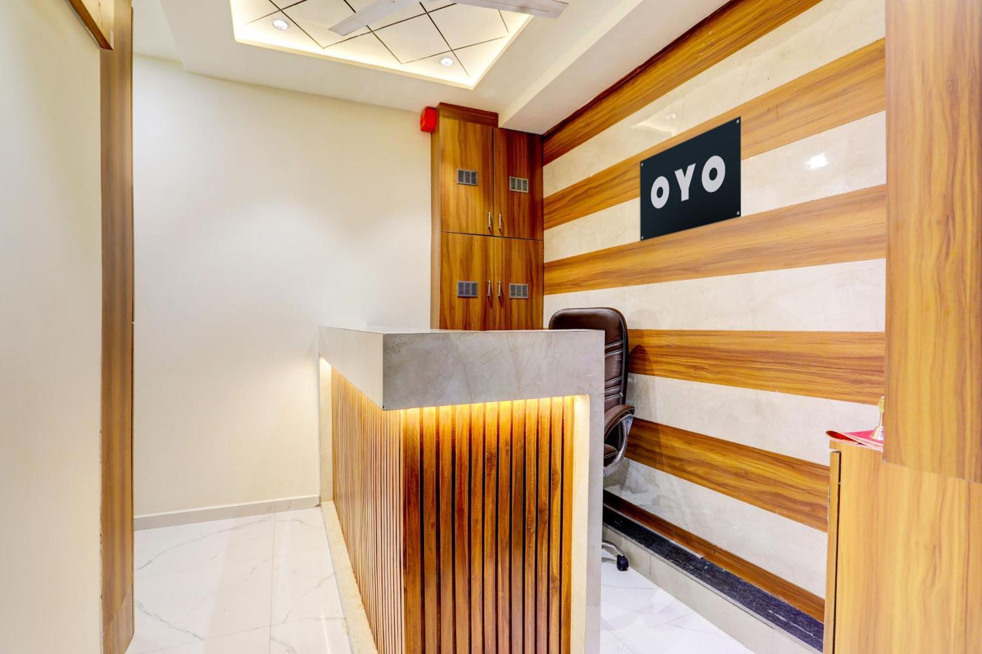Hotel O Sun Light อาเมดาบัด ภายนอก รูปภาพ