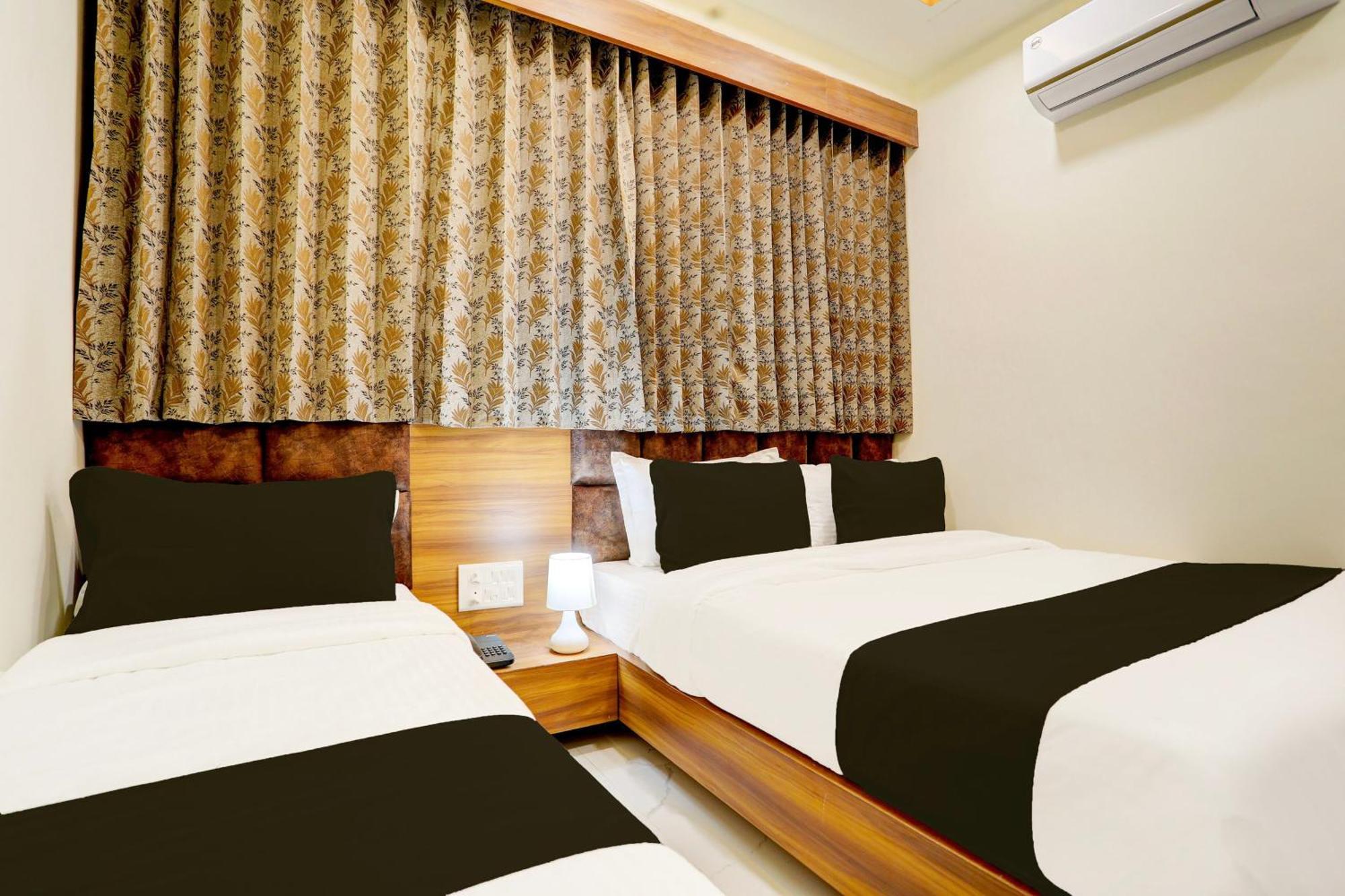 Hotel O Sun Light อาเมดาบัด ภายนอก รูปภาพ